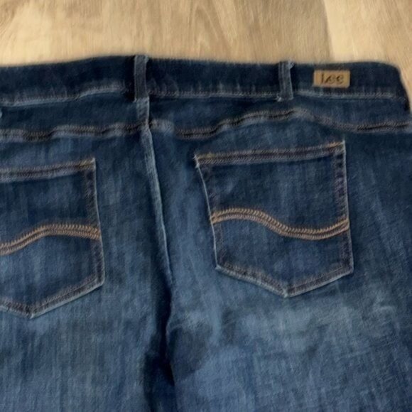 Lee Plus Womens Flex Motion Bootcut Jeans Mid Rise 22W Petite Regular Fit Dark W - Picture 7 of 11